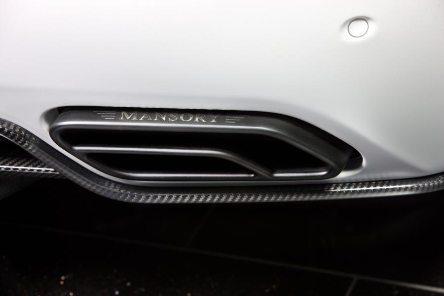  Mercedes-Benz SLS AMG by Mansory 2011 года  (фото 8 из 26)